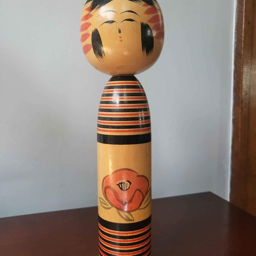 Kokeshi doll/Japanese Traditional Vintage Artistic kokeshi doll, From Japan 12"T